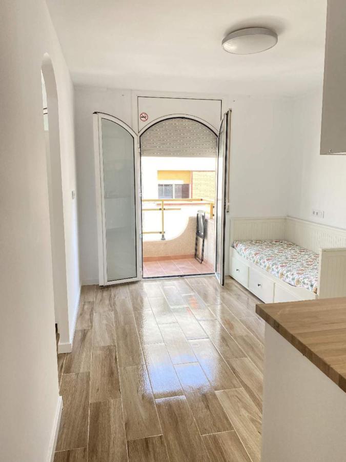 Luna L'Hospitalet de Llobregat Exterior foto